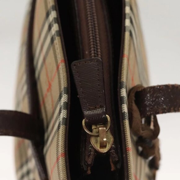 BURBERRY Nova Check Shoulder Bag Canvas Beige Gold Auth 123802 - Picture 2 of 14